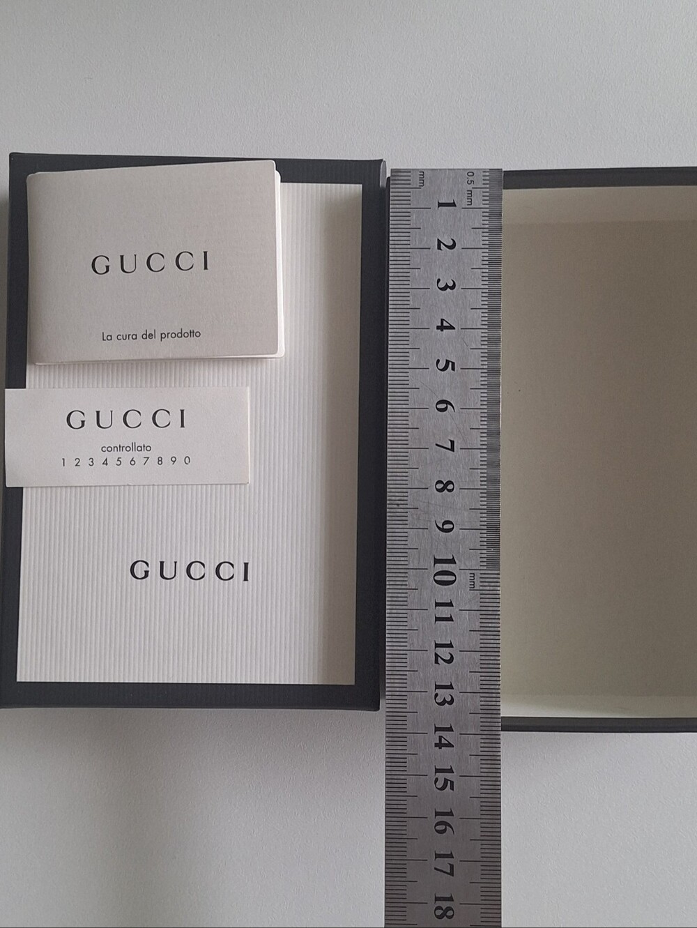 Gucci Packing With Control Card Authentic - Picture 4 of 5